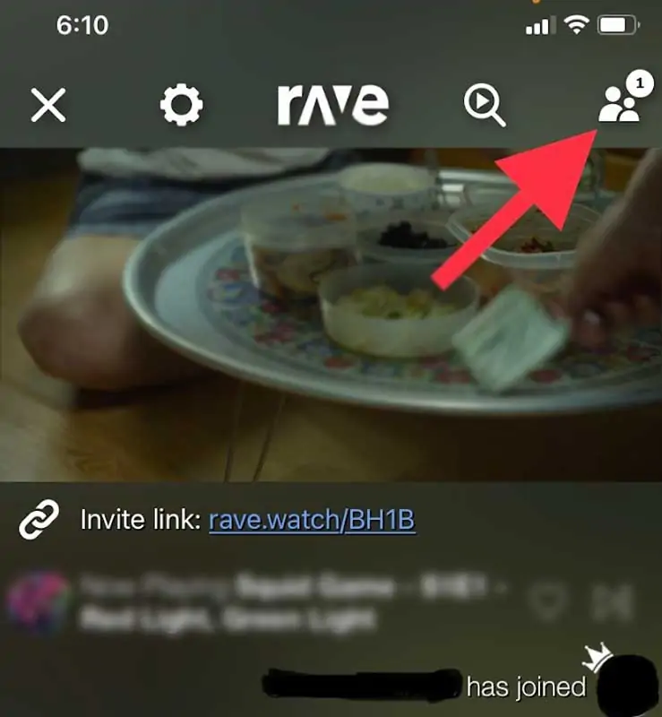 How to Use Netflix Party on iPad and iPhone 11 Friend-is-watching-with-you