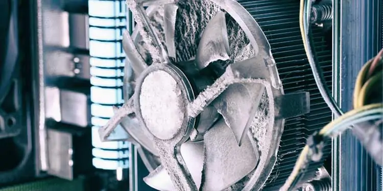 CPU Fan Error: Here’s How To Quickly Fix It 4 Dusty-CPU-Fan