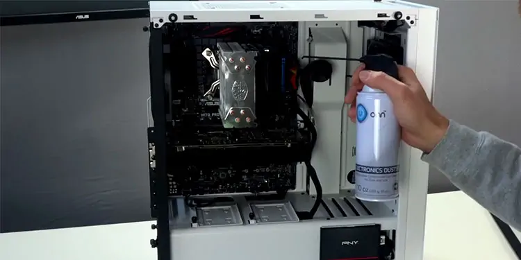 CPU Fan Error: Here’s How To Quickly Fix It 7 cleaning-computer