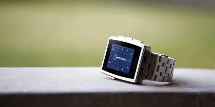 smartwatch-bluetooth