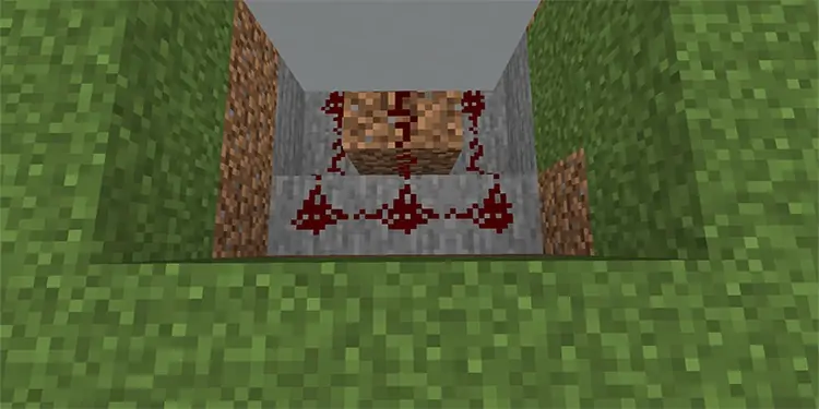 How To Make And Use An Iron Door In Minecraft? 5 iron-door-automatic-3