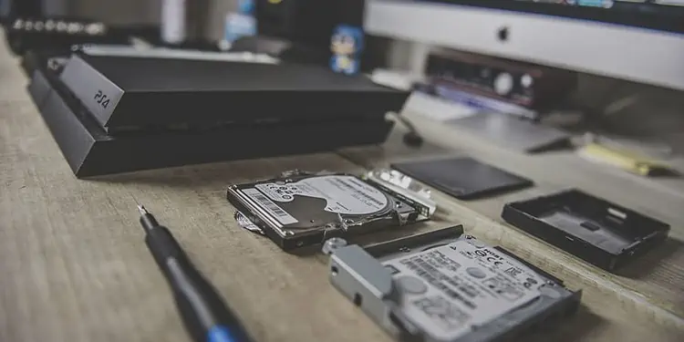 How To Fix PS4 Blue Light Of Death? 8 Permanent Solutions 8 hard-drive-ps4