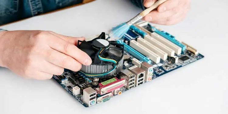 clean-motherboard
