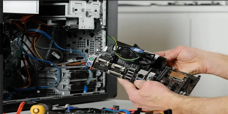 Why is My Graphics Card Not Working? How to Fix It 5 reseat-components
