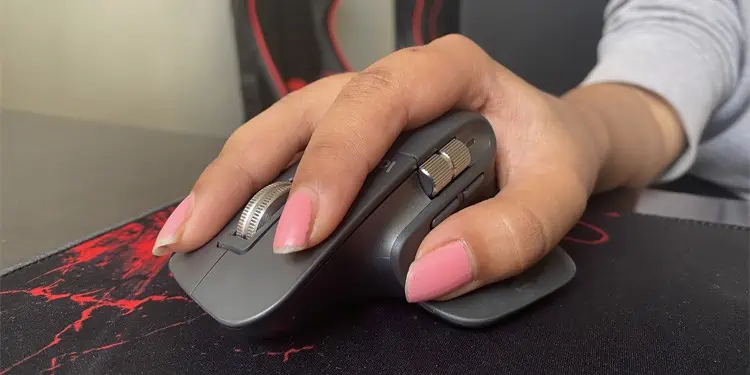 ergonomic-mouse-grip