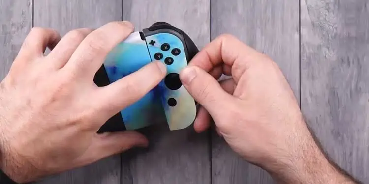 Nintendo Switch Controller Not Working? Try These Fixes 17 removing-skins