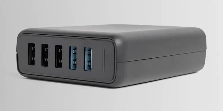 How to Use USB Ports on Monitor 3 usb-hub-2