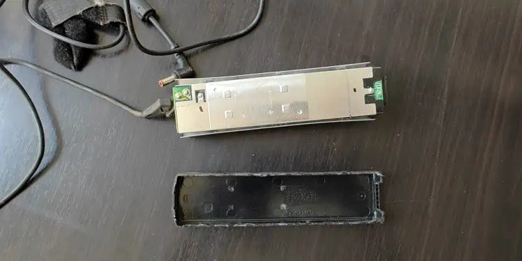 Charger-outer-shell-and-inner-aluminum-housing
