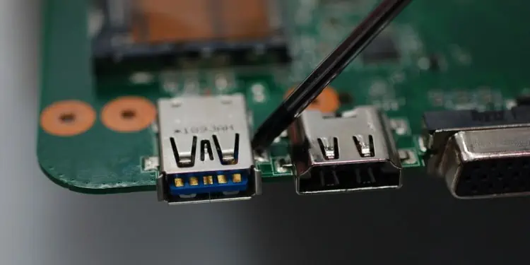 USB-port-solder-point-motherboard