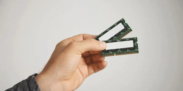 9 Things to Do After Installing a New RAM 25 multiple-ram-sticks