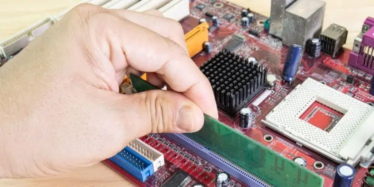 removing-ram-chip