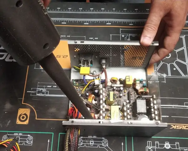 How to Clean Power Supply Unit? 23 psu-inside-cleaning