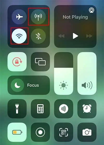 What is the Green "Join" Button on Facetime and iMessage? 6 turn-wifi-and-cellular-data-off