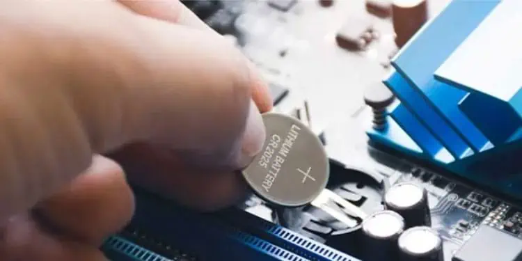How to Fix Dell Laptop Not Turning On 12 reseat-cmos-dell-laptop