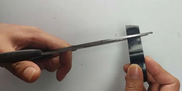 cut-the-tape