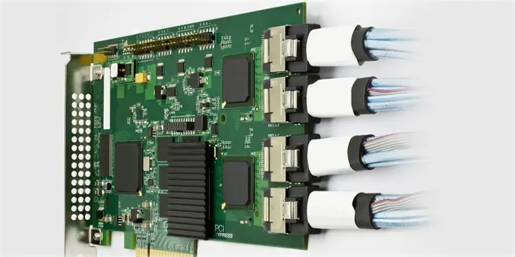 Hardware RAID Vs Software RAID - What’s The Difference? 2 hardware-raid-controller-sata