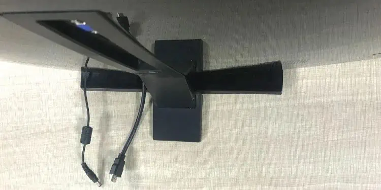 unplug-both-data-and-power-cable-1