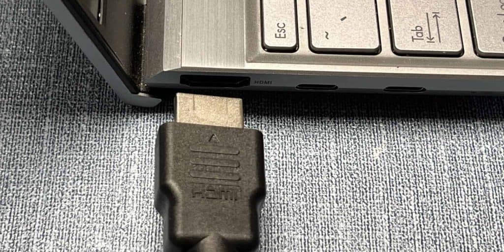 How to Extend Laptop to Two Monitors 7 HDMI-cable-and-port-1-1-scaled-1024x512
