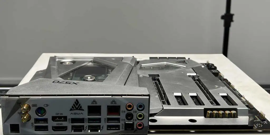 Motherboard-with-IO-ports-1-scaled-1024x512