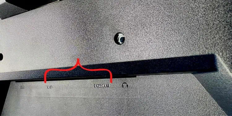 How to Connect Two Monitors to a Laptop (in 5 Steps) 2 check-monitor-ports