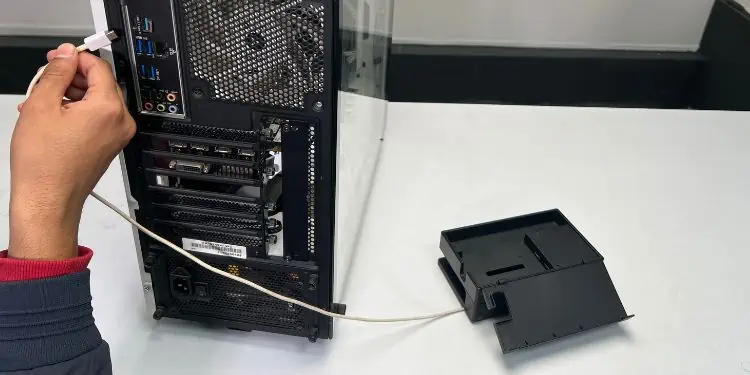 pc-connection-docking-station