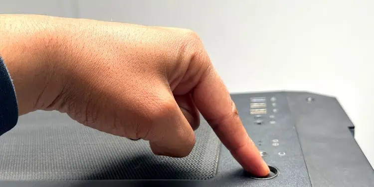 How to Reset BIOS on ASRock? 4 Effective Ways 10 press-power-button-fot-10-seconds
