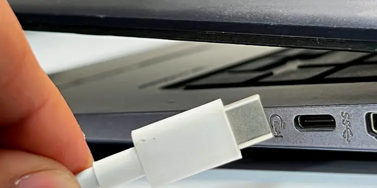 usb-c-cable-and-port-1
