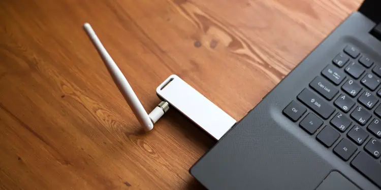 usb-wifi-adapter-laptop