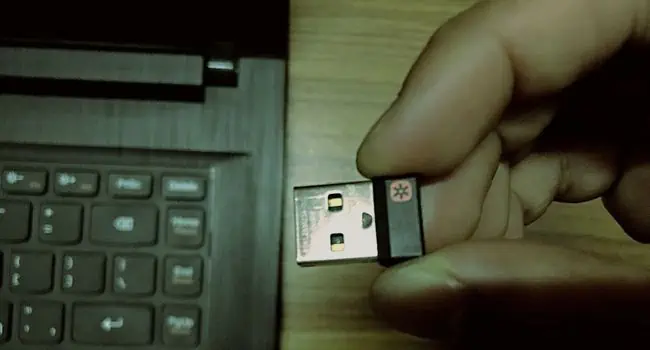 Why is My Mouse Not Working? 20 Ways to Fix It 5 unplug-the-USB-dongle