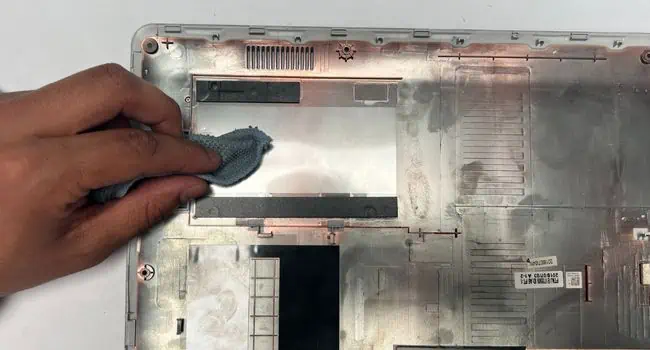 clean-inner-section-bottom-casing