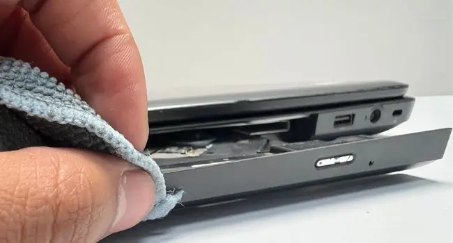 dvd-drive-front-section-cleaning