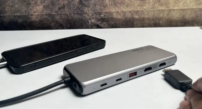 How to Use Monitor Without PC? Detailed Guide 43 hdmi-to-hub