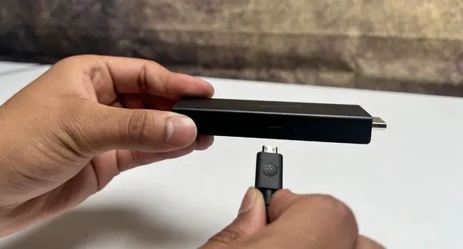 How to Use Monitor Without PC? Detailed Guide 34 micro-usb-firestick
