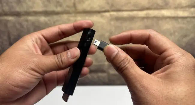 How to Use Monitor Without PC? Detailed Guide 29 roku-micro-usb-b-power-cable