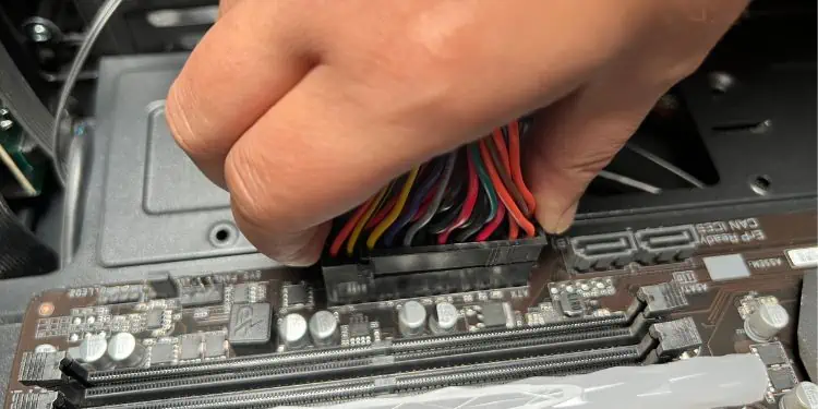 securely-connect-atx-power-connector