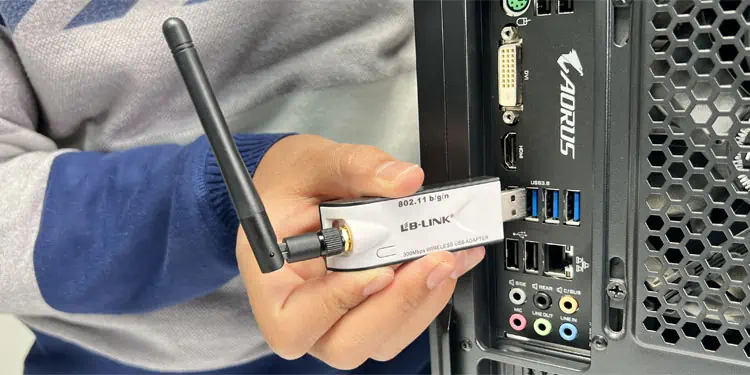 USB Vs PCIe Wi-Fi—Which One is Better? 1 usb-wifi-adapter