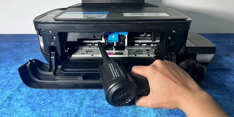 blow-the-carriage-area-of-printer