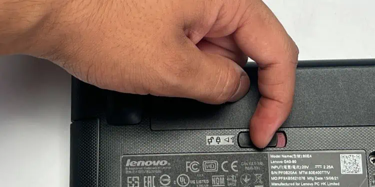 lock-and-unlock-icons-in-first-switch