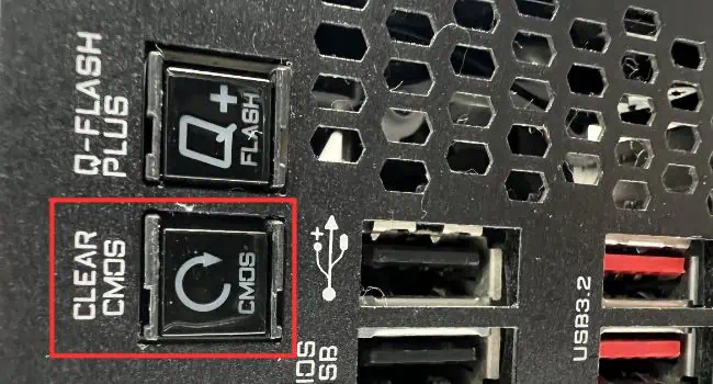 clear-cmos-button-in-gigabyte-motherboard