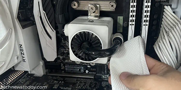 aio-leak-wipe-paper-towel