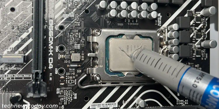 How to Clean CPU Cooler 20 apply-thermal-paste-cpu