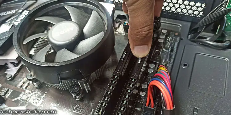How to Upgrade RAM 8 insert-upgraded-RAM-1