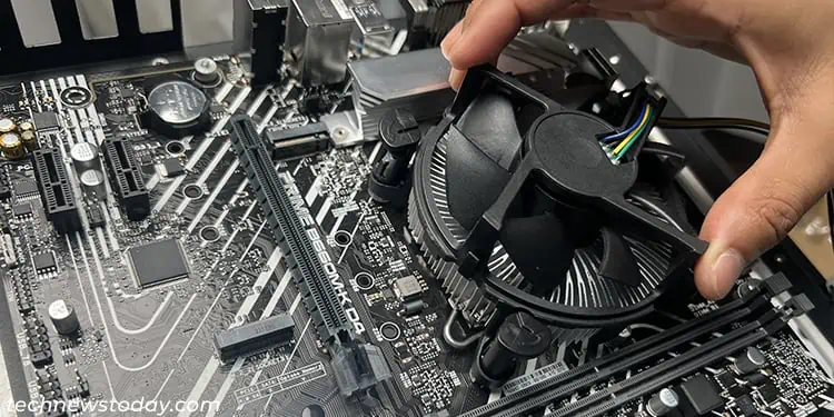 How to Clean CPU Cooler 21 install-push-pin-cpu-fan