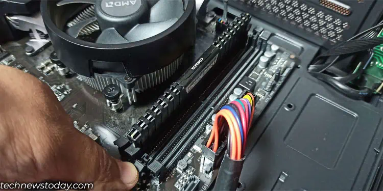 How to Upgrade RAM 7 push-ram-slot-lock-1