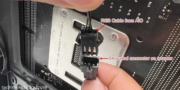 Connecting Your AIO Pump/Header: Quick and Easy Guide 4 use-adapter-with-aios-rgb-cable