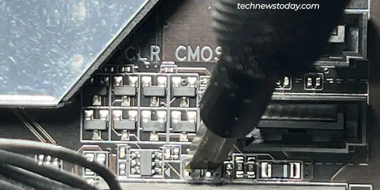 clr-cmos-header-motherboard