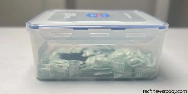 Water in Charging Port? 5 Proven Steps to Dry It Fast! 7 dry-phone-in-silica-gel-packets