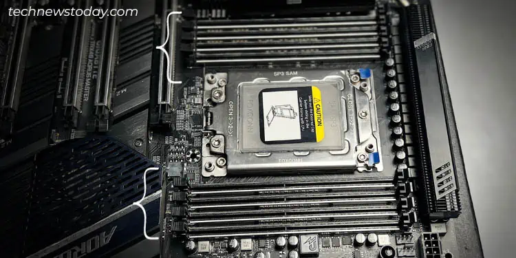 eight-ram-slots-motherboard
