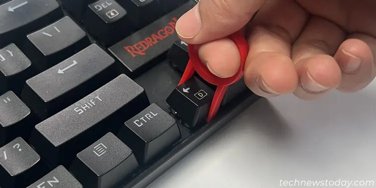 pull-out-left-key-keybap-puller
