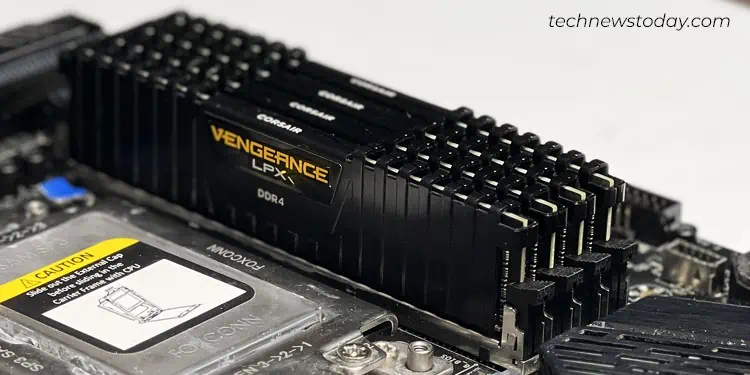E-ATX vs ATX vs Micro ATX vs Mini ITX: What You Need to Know 3 ram-in-ram-slots-of-eatx-board